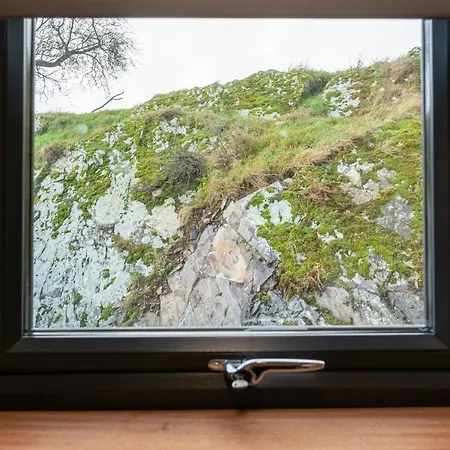 Herdsman Hut *